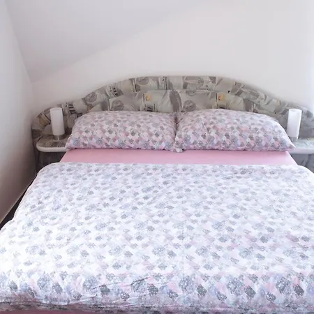 Vera 3*